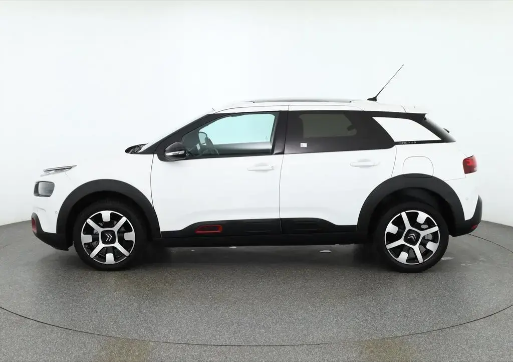 Main__Slider__Photo:Citroën C4 Cactus 1.2 Aut. Shine Navi Pano Kamera DAB 11/2018-1