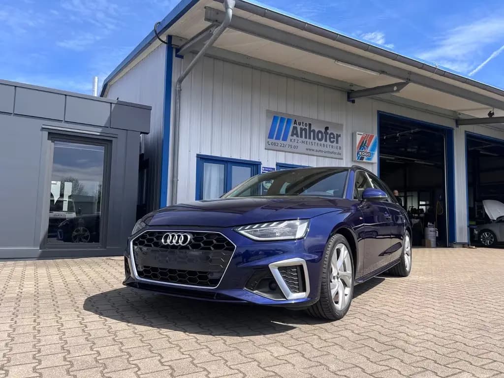 Main__Slider__Photo:Audi A4 Avant 40 TDI 3mal S line Virtual AHK 3-Zone 03/2023-0