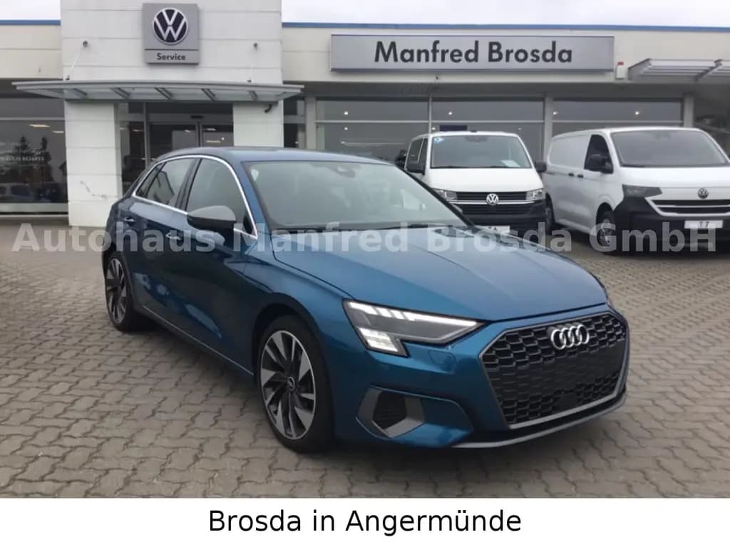 Main__Slider__Photo:Audi A3 Sportback 35 TFSI edition one 02/2021-0