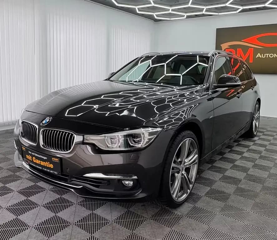 Main__Slider__Photo:BMW 3 Series 330 3 Touring 330 i xDrive Luxury Line 11/2016-0