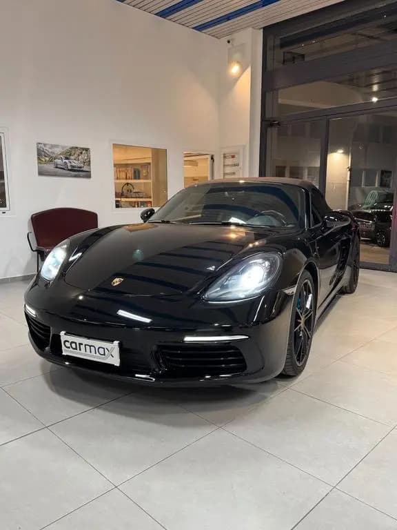 Main__Slider__Photo:Porsche 718 Spyder Boxster 2.0 T 01/2019-0