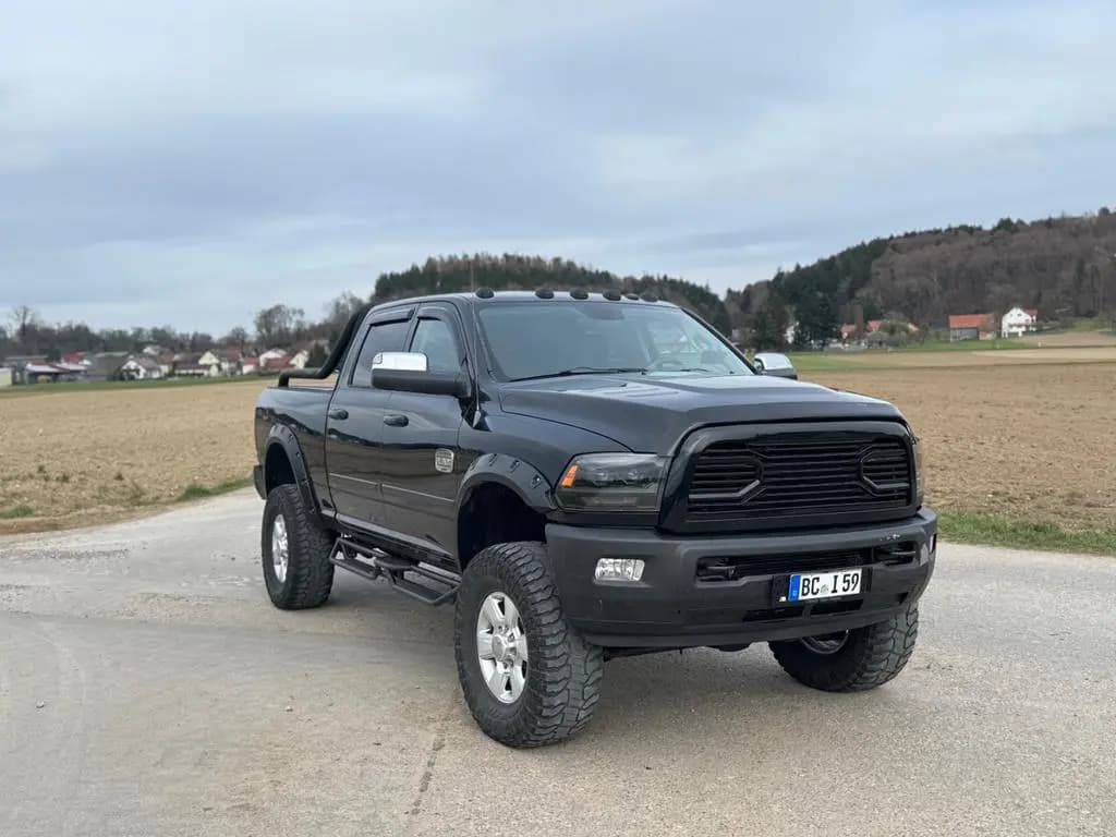 Main__Slider__Photo:Dodge RAM 6.7 Cummins Longhorn 09/2013-0