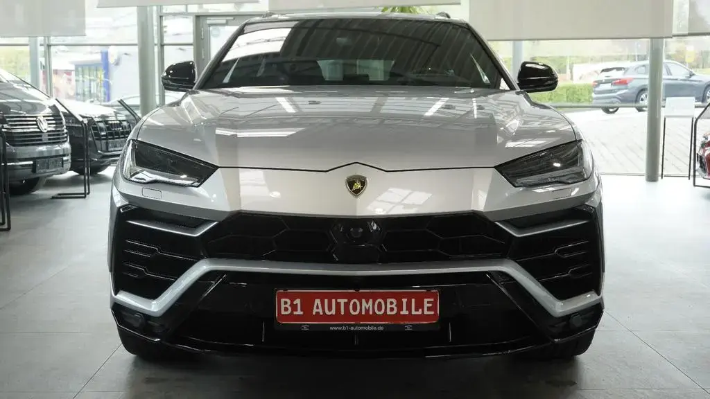 Main__Slider__Photo:Lamborghini Urus 4.0 V8 Sport*PANO*SOFT*B&O*23" 03/2023-1