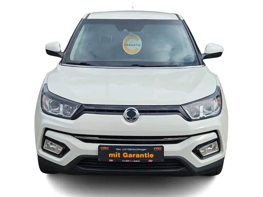 Main__Slider__Photo:Ssangyong Tivoli 1.6 e-XGi 160 FORWARD SHZ*PDC*Tempomat 04/2019-1