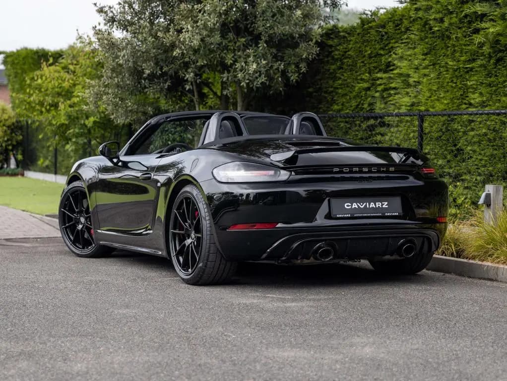 Main__Slider__Photo:Porsche 718 BOXSTER GTS 4.0 SPORTDESIGN/PDK/SPORTUITL/PD 06/2023-0
