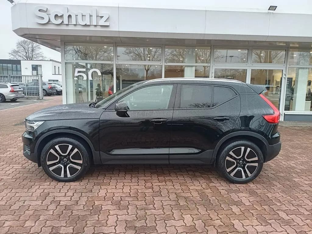 Main__Slider__Photo:Volvo XC40 D3 Momentum Pro Geartronic 12/2019-0