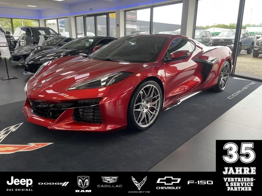 Main__Slider__Photo:Corvette Z06 Coupe 3LZ 5.5 V8 08/2025-0