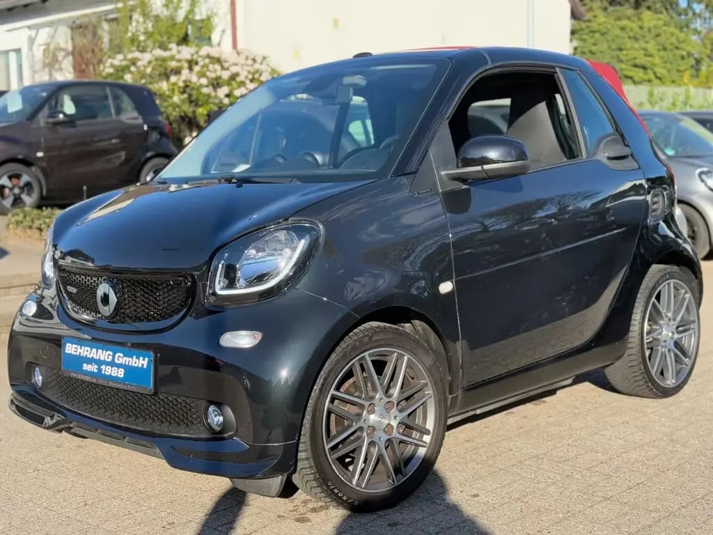 Main__Slider__Photo:Smart ForTwo CABRIO*BRABUS XCLUSIVE*KAMERA*1.HAND* 02/2017-0