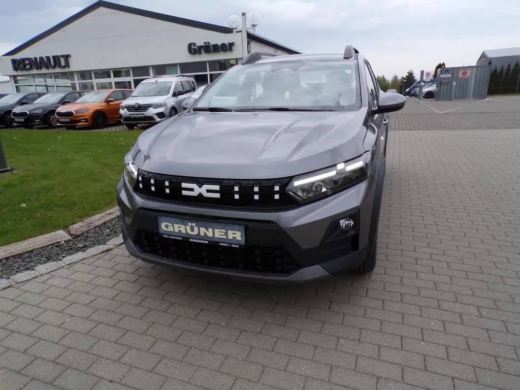 Main__Slider__Photo:Dacia Sandero III Stepway Expression,LED,5J Garantie 04/2026-0