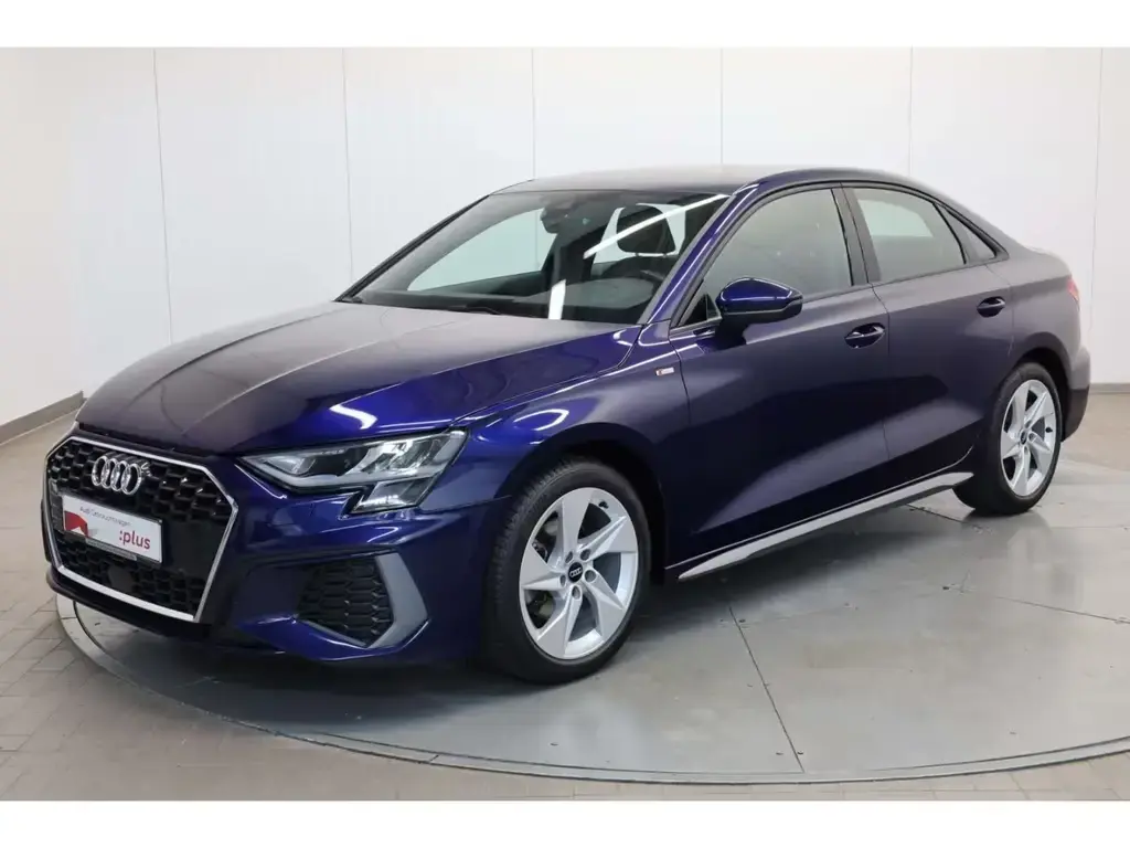 Main__Slider__Photo:Audi A3 Limousine 35 TFSI S line 12/2021-1