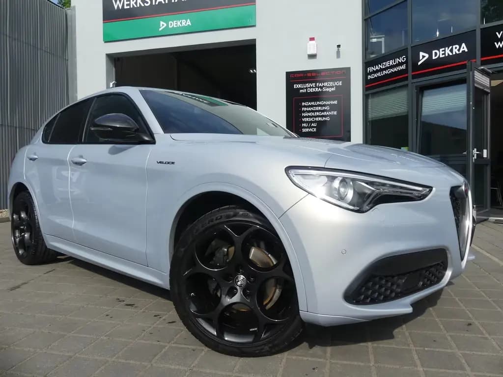 Main__Slider__Photo:Alfa Romeo Stelvio 2.2 JTDM Veloce Q4 ACC/21ZOLL/KAM/ACTIVE 01/2022-0