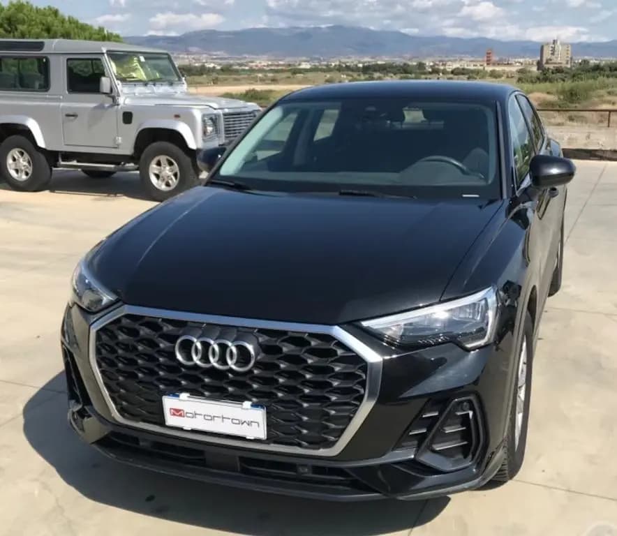 Main__Slider__Photo:Audi Q3 SPB 35 TDI S tronic 03/2020-0