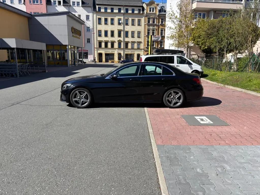 Main__Slider__Photo:Mercedes-Benz C 250 AMG 9G - Tronic 01/2018-0
