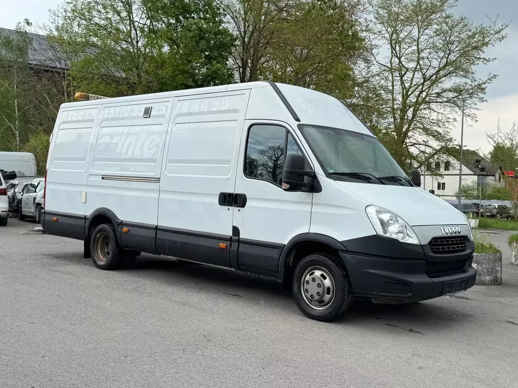 Main__Slider__Photo:Iveco Other Daily Kasten HKa 50 C... Radstand 3950 09/2014-0