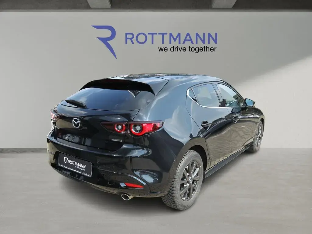 Main__Slider__Photo:Mazda 3 Selection DESIGN-P/PREMIUM-P/360°/BOSE/A18/WKR 10/2022-1
