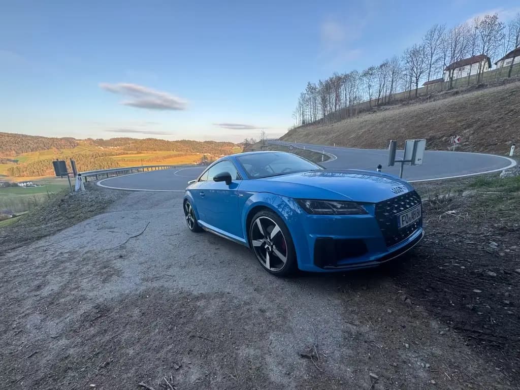 Main__Slider__Photo:Audi TT 40 TFSI S tronic Coupe - 07/2021-0