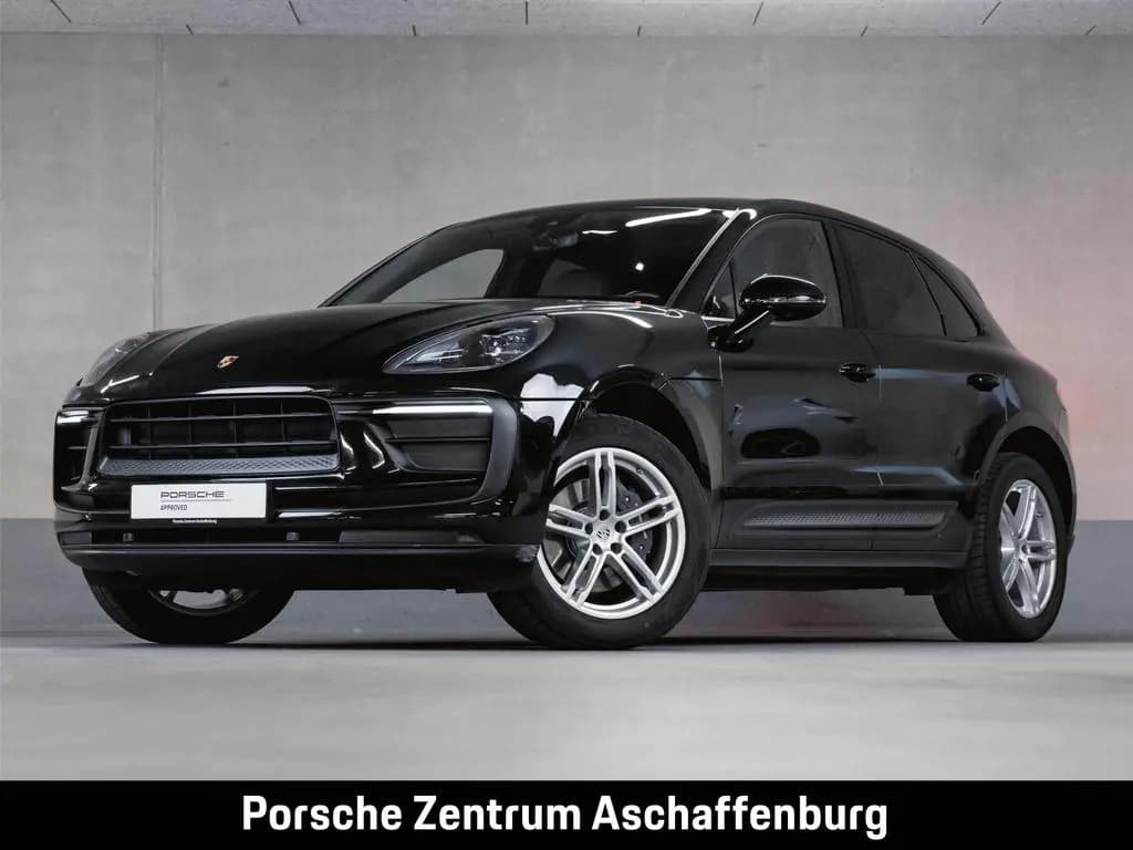 Main__Slider__Photo:Porsche Macan Rückfahrkamera Spurwechselassistent 05/2023-0