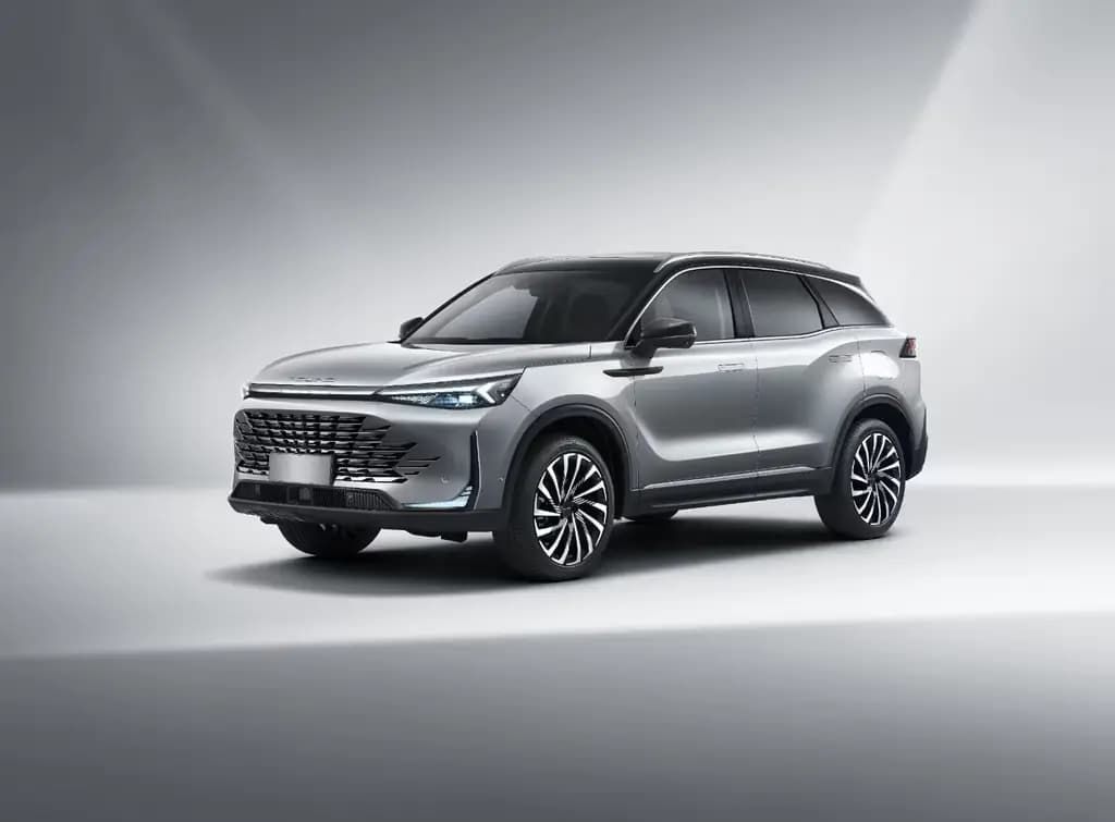 Main__Slider__Photo:BAIC Beijing X75 1,5 GDI *Aut*ACC*Leder*Kam*Mem*Ambie null-0