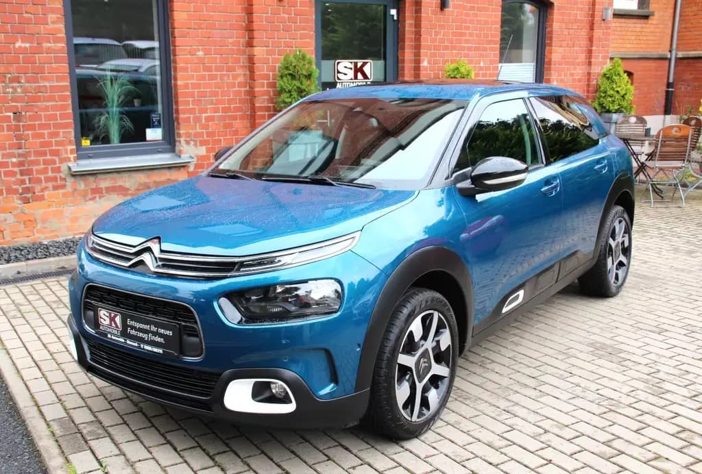 Main__Slider__Photo:Citroën C4 Cactus Shine Navi&Kamera&Ahk 03/2018-0