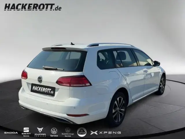 Main__Slider__Photo:Volkswagen Golf 1.0 TSI VII Variant Navi ACC Parklenkass. F 06/2020-1