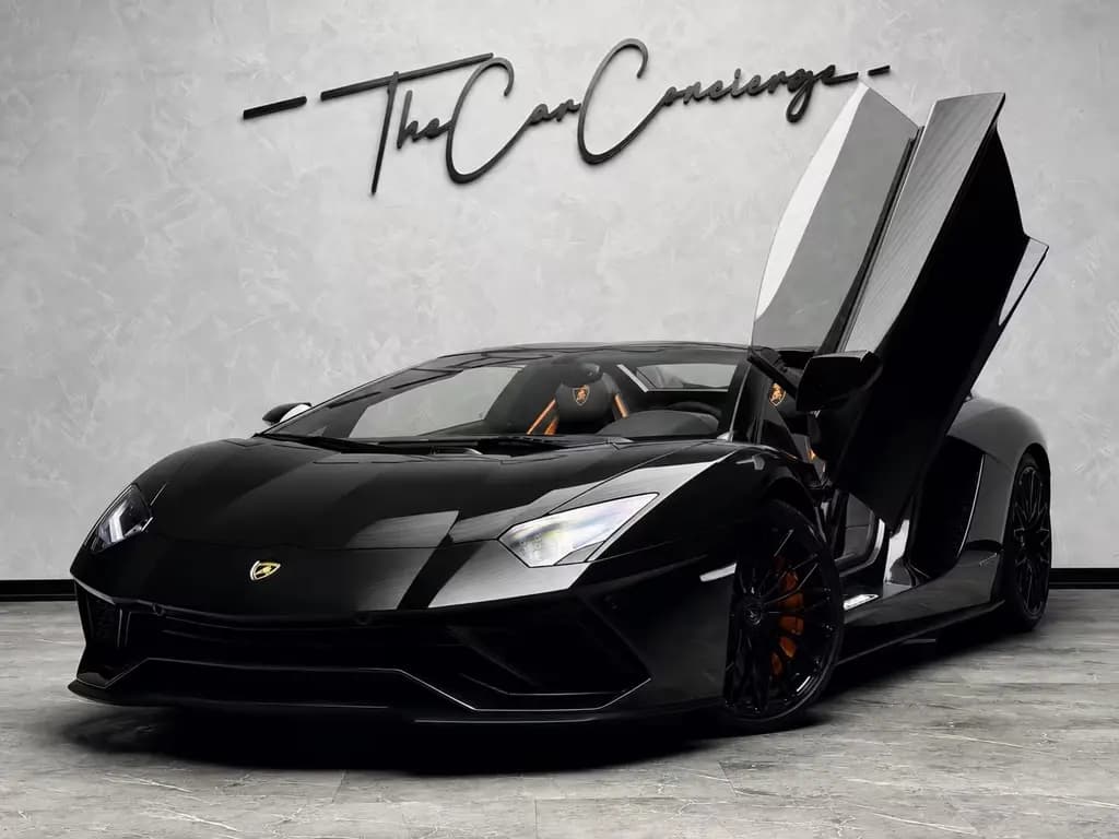 Main__Slider__Photo:Lamborghini Aventador S Roadster SENSONUM CARBON DEUTSCH 03/2018-0