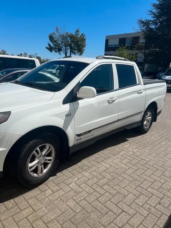Main__Slider__Photo:Ssangyong Actyon 04/2013-0