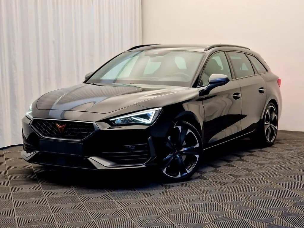 Main__Slider__Photo:Cupra Leon Sportstourer VZ 4Drive 228kW *ALLRAD,310PS* 03/2022-0