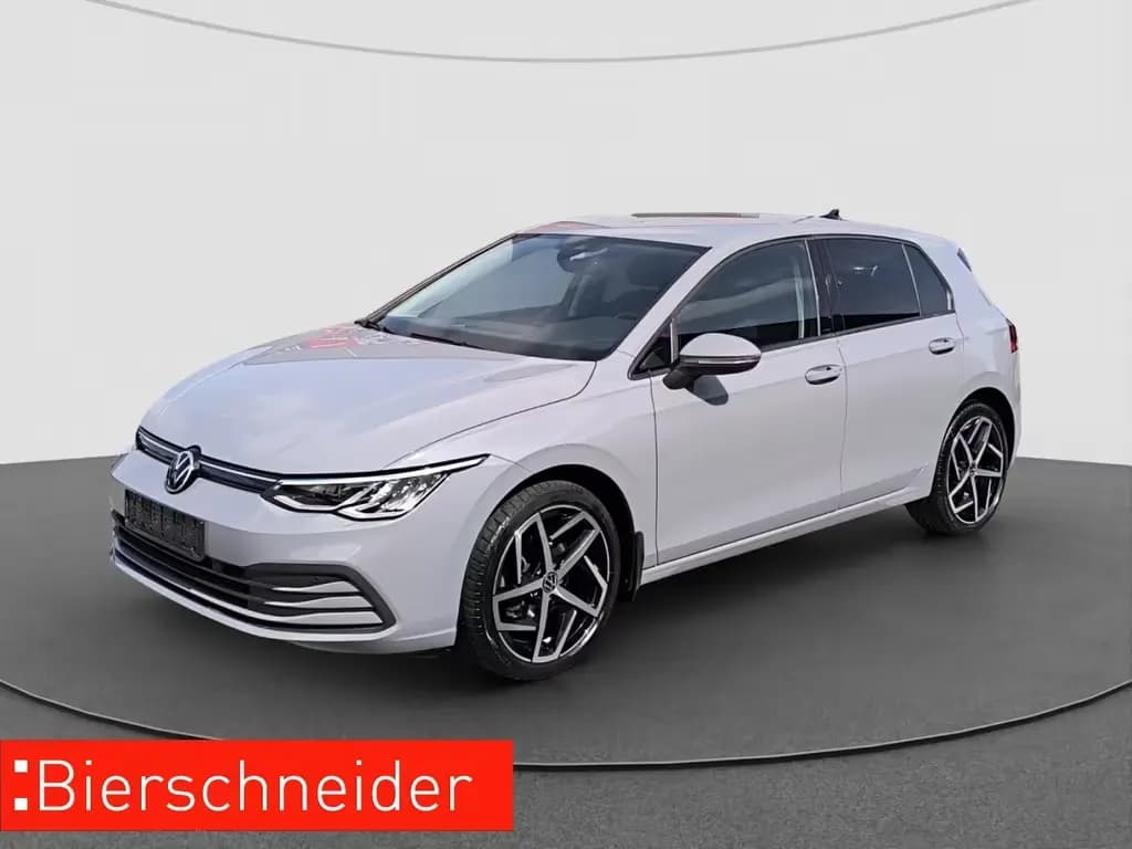 Main__Slider__Photo:Volkswagen Golf 8 Lim. eTSI DSG Life AHK NAVI RFK 03/2020-0