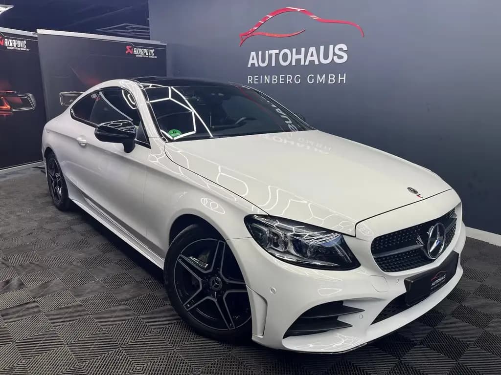 Main__Slider__Photo:Mercedes-Benz C 200 Coupe AMG Panorama Kamera Distronic 01/2021-0