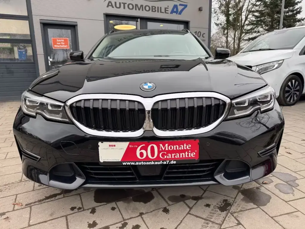 Main__Slider__Photo:BMW 3 Series d xDrive Sport Line 06/2022-1