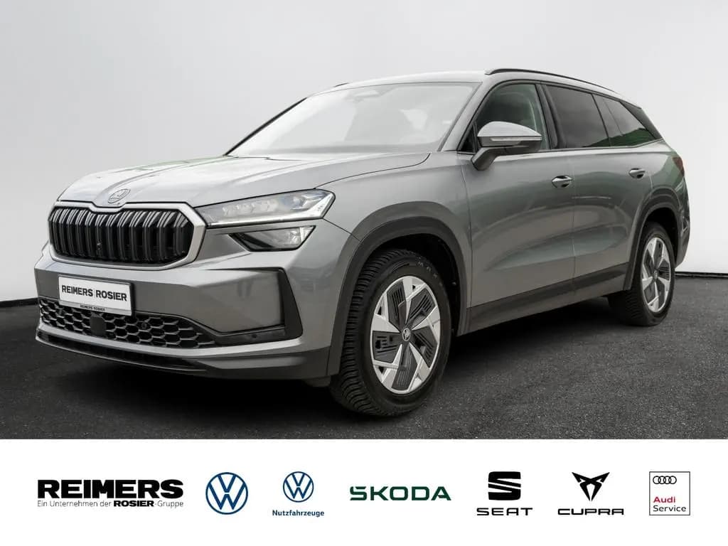 Main__Slider__Photo:Skoda Kodiaq SELECTION 2.0 TSI DSG 4X4 AHK Kam. Navi 06/2025-0