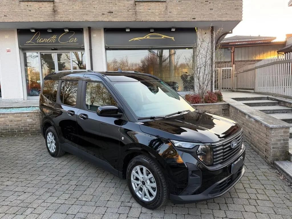 Main__Slider__Photo:Other Other Ford Tourneo Courier 1.0 EcoBoost Powershift Act 08/2024-0