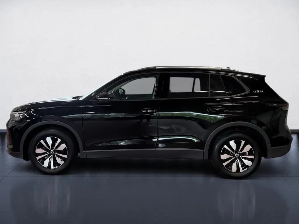 Main__Slider__Photo:Volkswagen Tiguan 1.5 eTSI GOAL DSG HD-Matrix AHK Navi ACC 09/2025-0