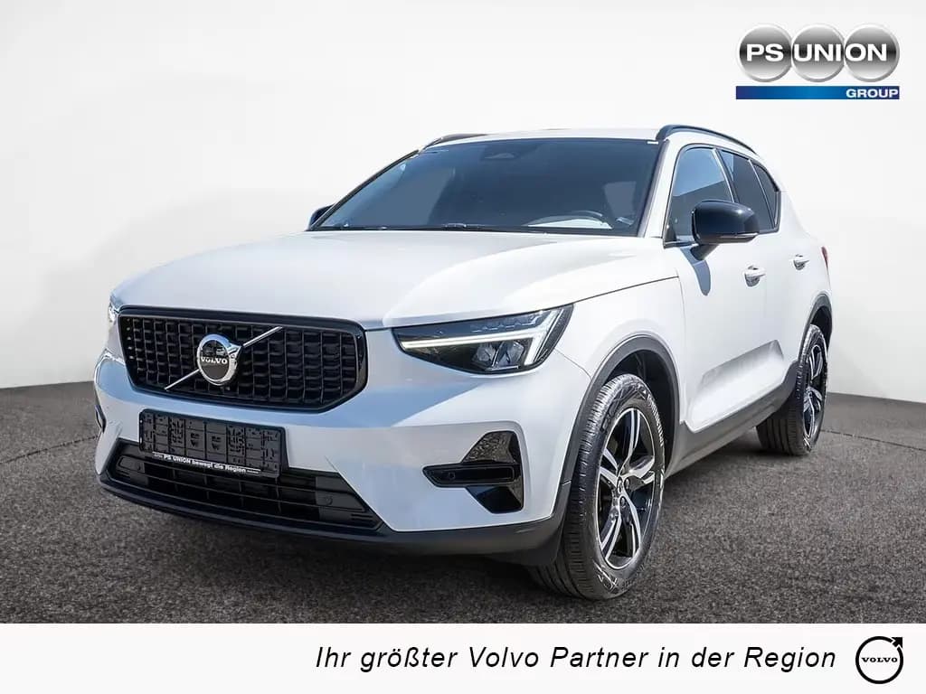Main__Slider__Photo:Volvo XC40 B3° Plus Dark 2WD 02/2023-0