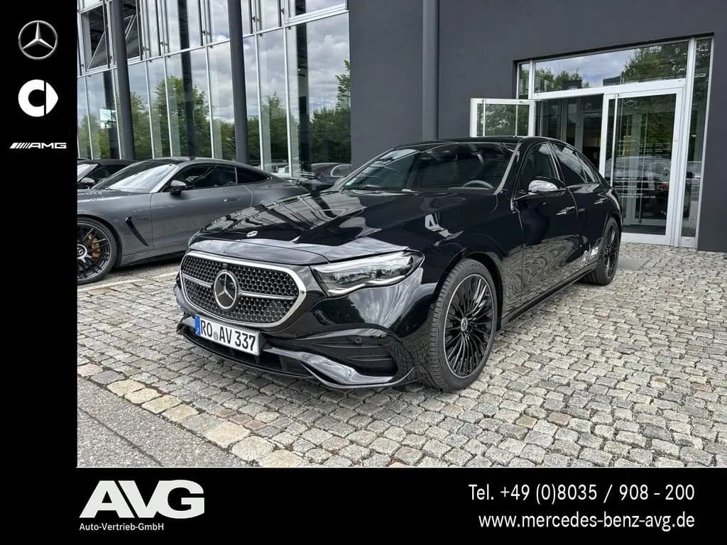 Main__Slider__Photo:Mercedes-Benz E 220 d AMG Night Edition Burmester® Pano 360° 05/2026-0