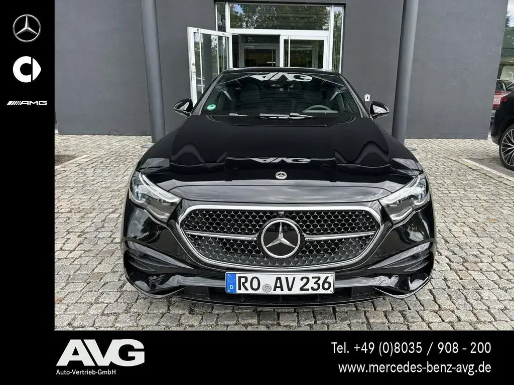 Main__Slider__Photo:Mercedes-Benz E 220 d AMG Night Edition Burmester® Pano 360° 05/2026-1