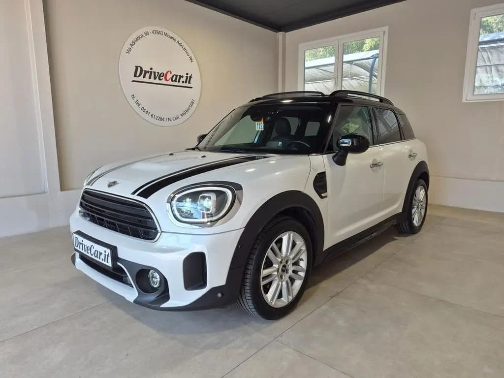 Main__Slider__Photo:Other MINI Cooper Countryman PELLE TETTO LED NAVI APPL 03/2023-0