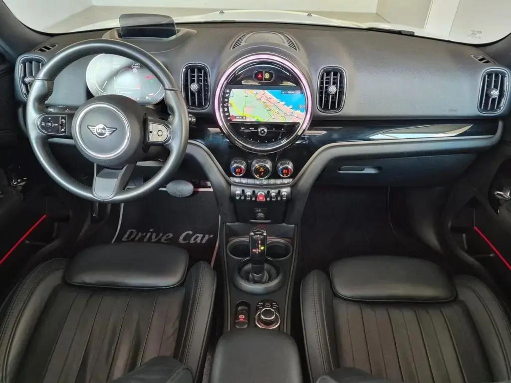 Main__Slider__Photo:Other MINI Cooper Countryman PELLE TETTO LED NAVI APPL 03/2023-1
