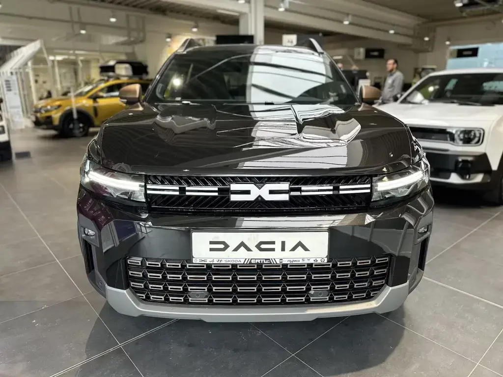 Main__Slider__Photo:Dacia Bigster Extreme TCe 130 4x4 04/2026-1