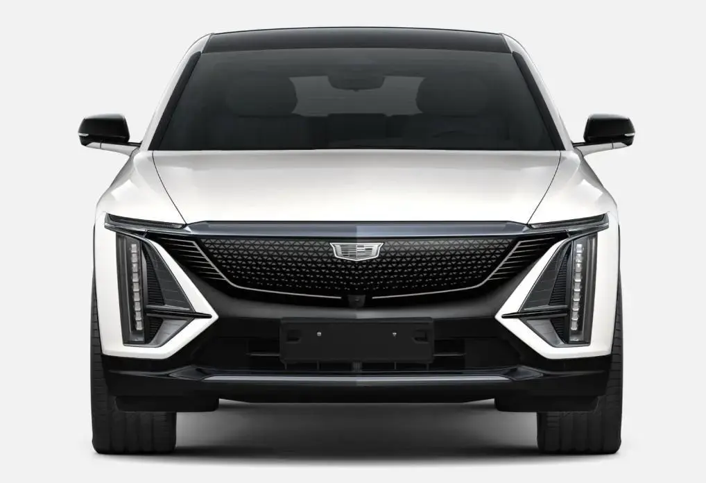 Main__Slider__Photo:Cadillac LYRIQ Sport 600e AWD Vollausstattung Panorama 05/2024-1