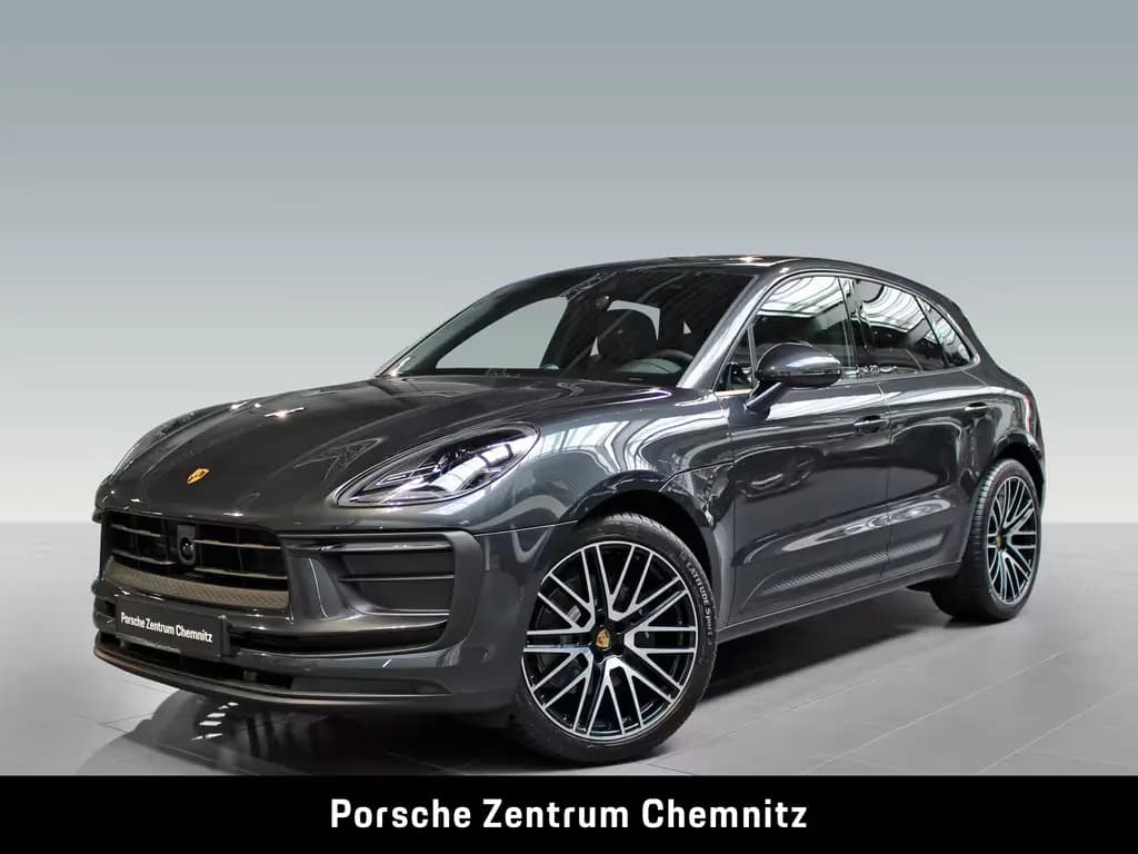 Main__Slider__Photo:Porsche Macan LED-Matrix;Pano;14-Wege;AHZV 08/2023-0