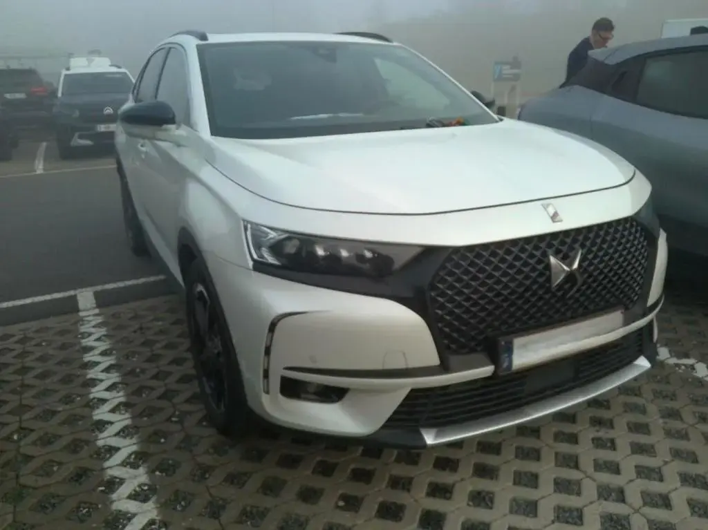 Main__Slider__Photo:DS Automobiles DS7 (Crossback) DS7 CB PERF LINE+ E-TENSE 300 4WD eEAT8 PANO 03/2022-1