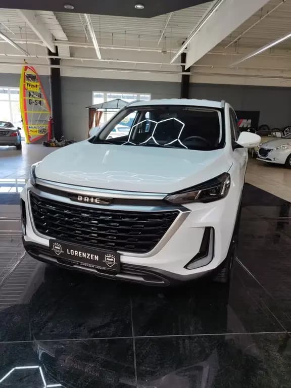 Main__Slider__Photo:BAIC Beijing X35 02/2022-0