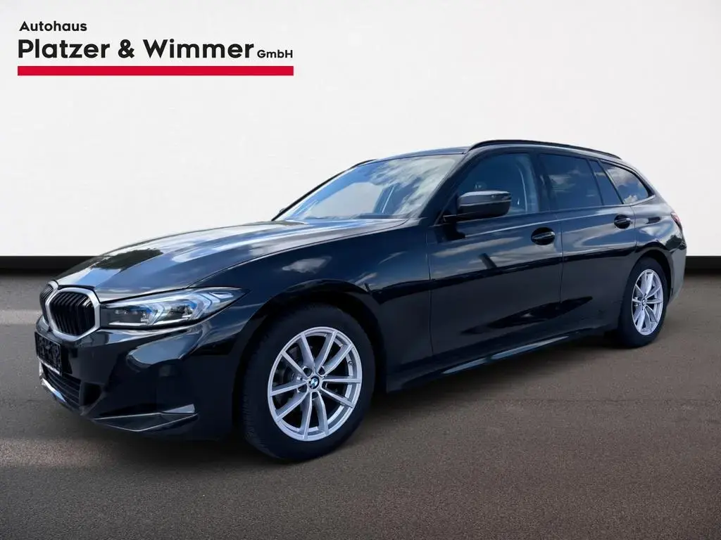 Main__Slider__Photo:BMW 318 i Touring Park-Assistent HUD Navi Digitales 03/2024-1