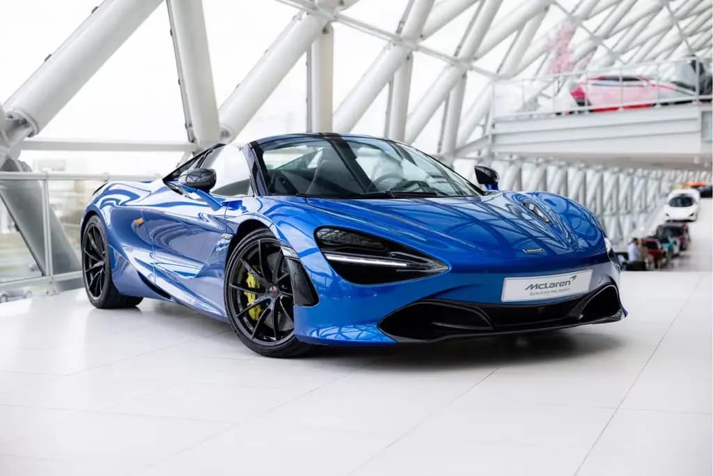 Main__Slider__Photo:McLaren 720S Spider 4.0 V8 Performance | Volcano Blue | 10/2021-0