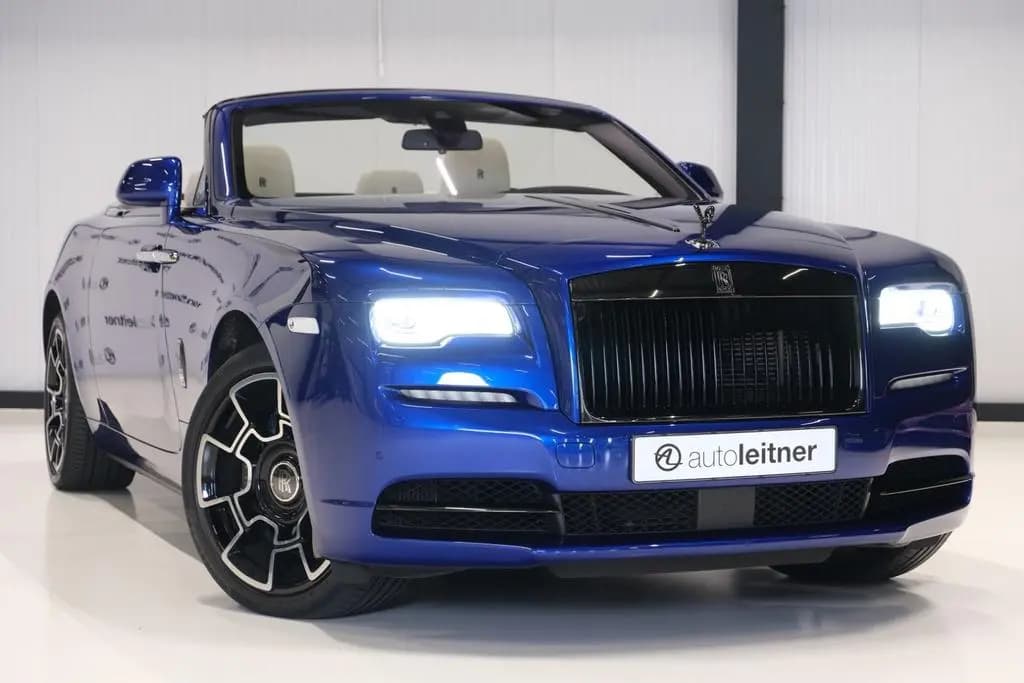 Main__Slider__Photo:Rolls-Royce Dawn Black Badge original 43.917 km 01/2020-0