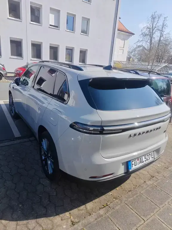 Main__Slider__Photo:Leapmotor C10 REEV Design Edition | Übernahme Finanzierung 11/2025-1