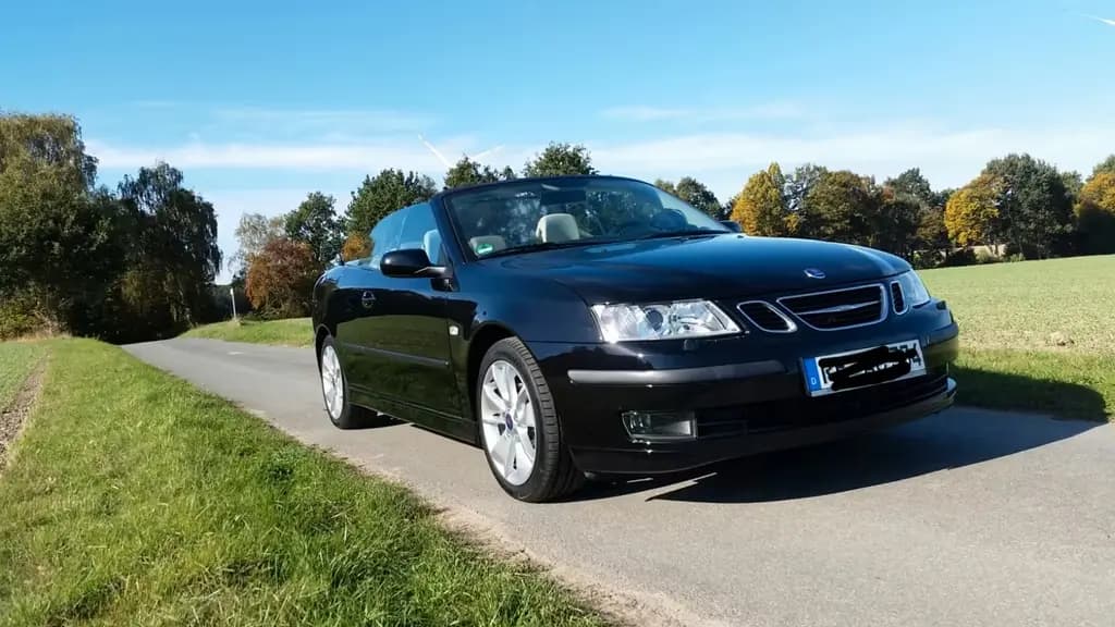 Main__Slider__Photo:Saab 9-3 1.8t Vector Cabriolet Automatik  HIRSCH 06/2007-0