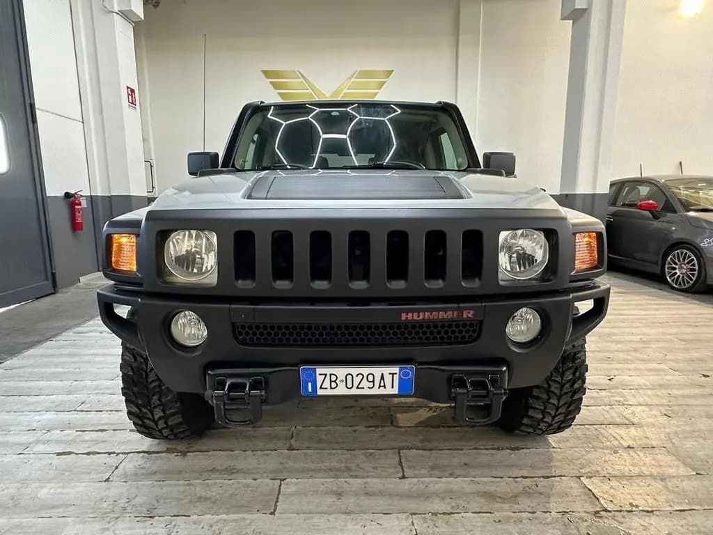 Main__Slider__Photo:Hummer H3 3.7 aut. Luxury 09/2008-0
