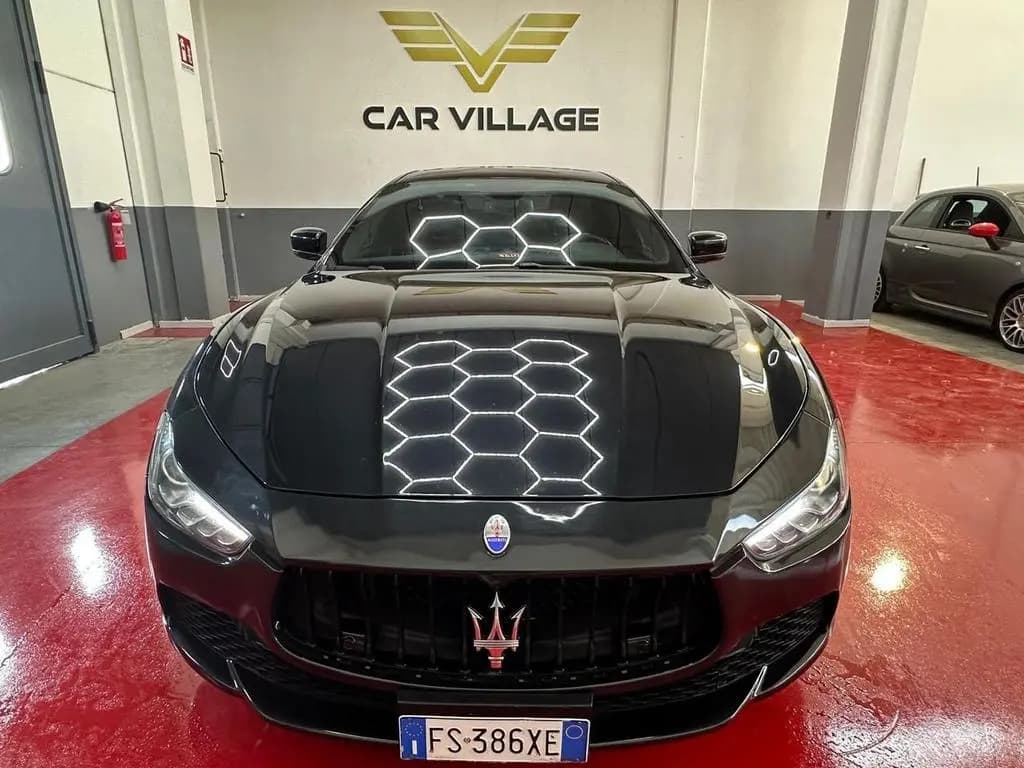 Main__Slider__Photo:Maserati Ghibli V6 330cv 09/2015-0